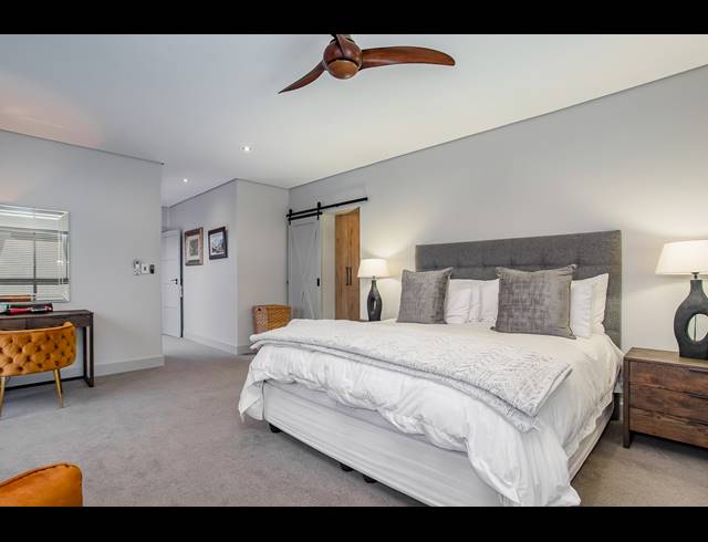 4 BEDROOM FREEHOLD FOR SALE IN LEMOENKLOOF